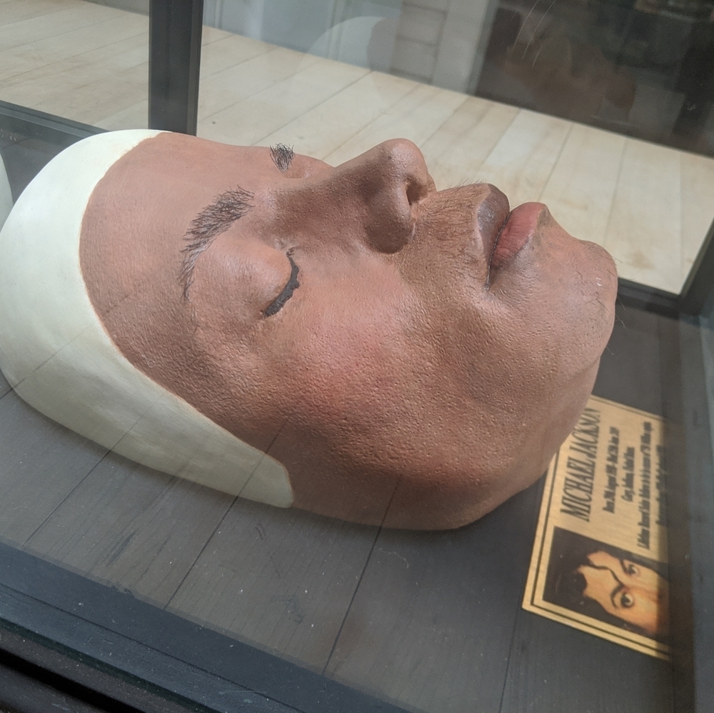 1980'S MICHAEL JACKSON LIFE MASK "TRILLER ERA"